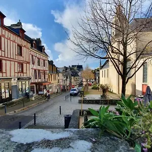 Apartamento Le Patio, Coeur De Avec Garage Et Jardin, Vannes