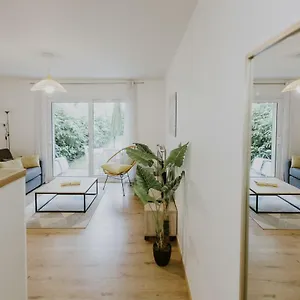 Apartamento 4 Couchages + Jardinet +parking, Vannes